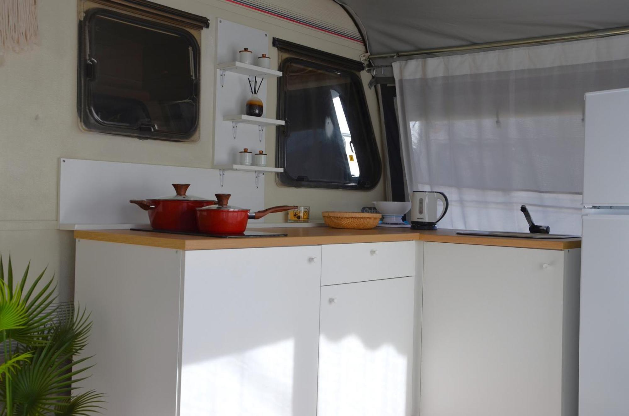 Camping Italia 90 Caravans Domaso Exterior photo